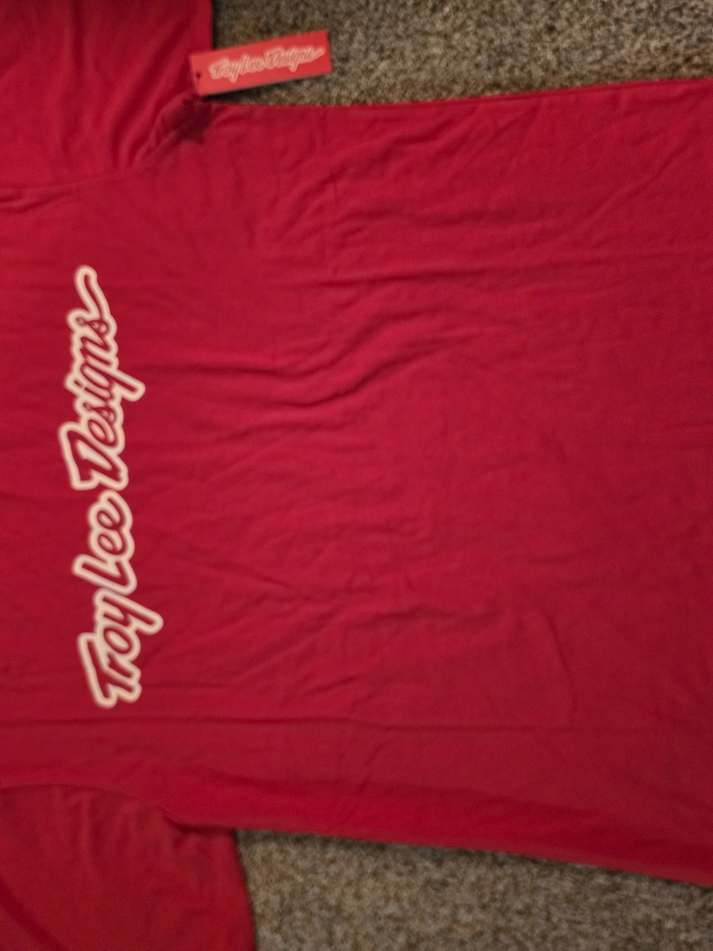 Men's Short Sleeve Tee in Red